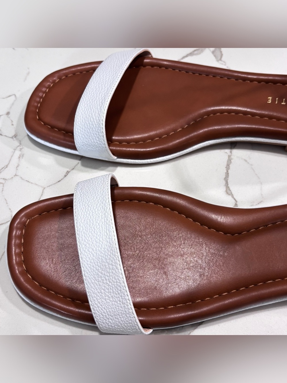 Kelly & Katie Nymie White Ankle-Strap Flat Back Zipper Sandals Women’s 9 - Picture 9 of 12